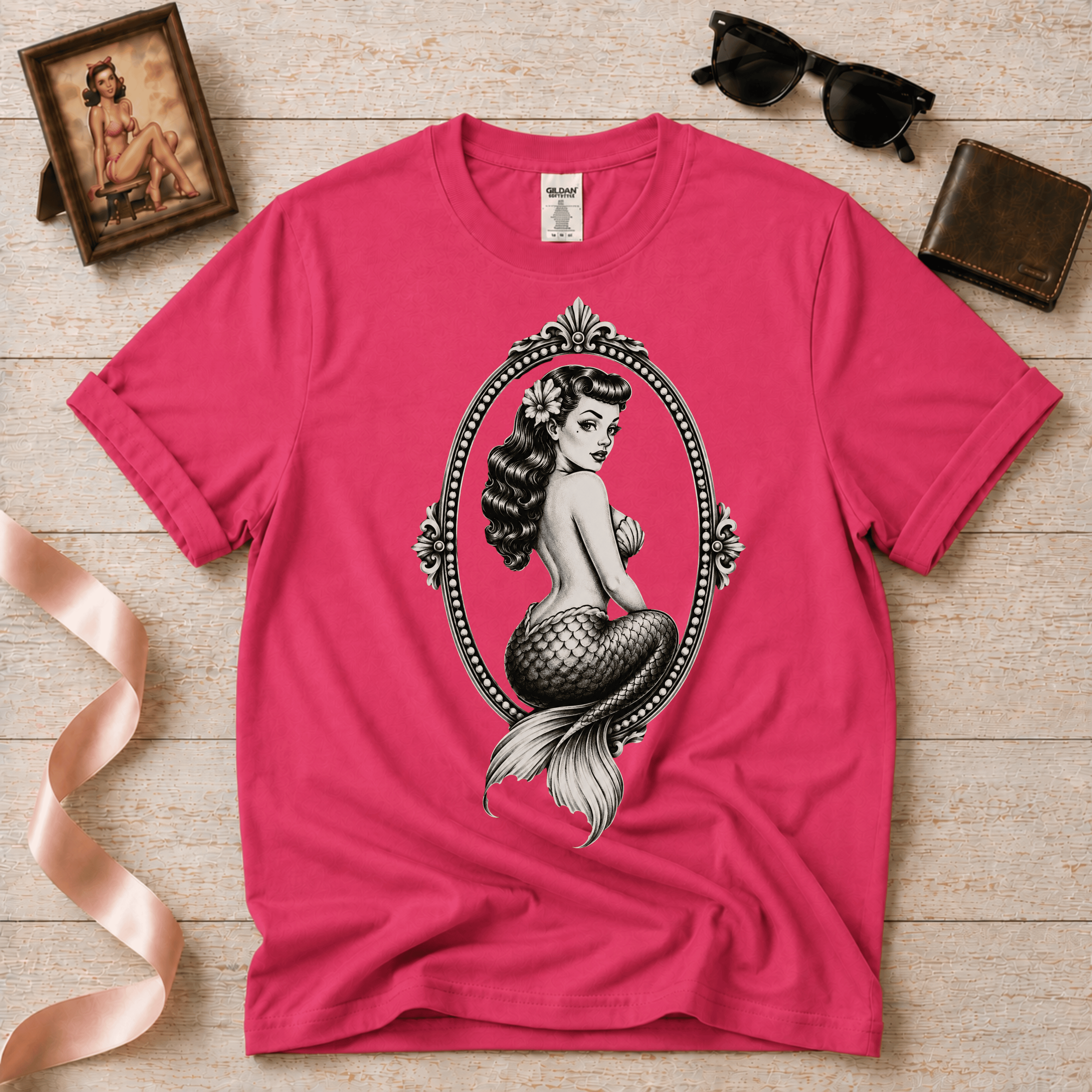 Mermaid Cameo | Mermaid Pinup Graphic T-Shirt