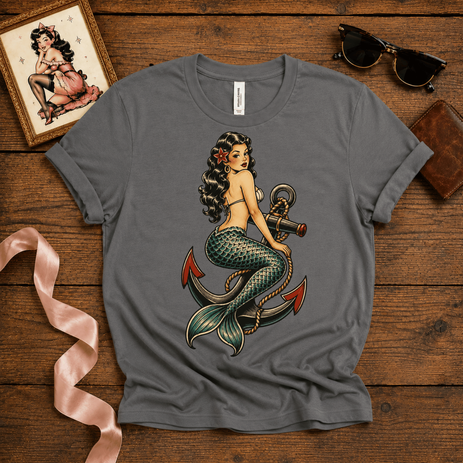 Anchor Mermaid | Vintage Mermaid Pinup T-Shirt