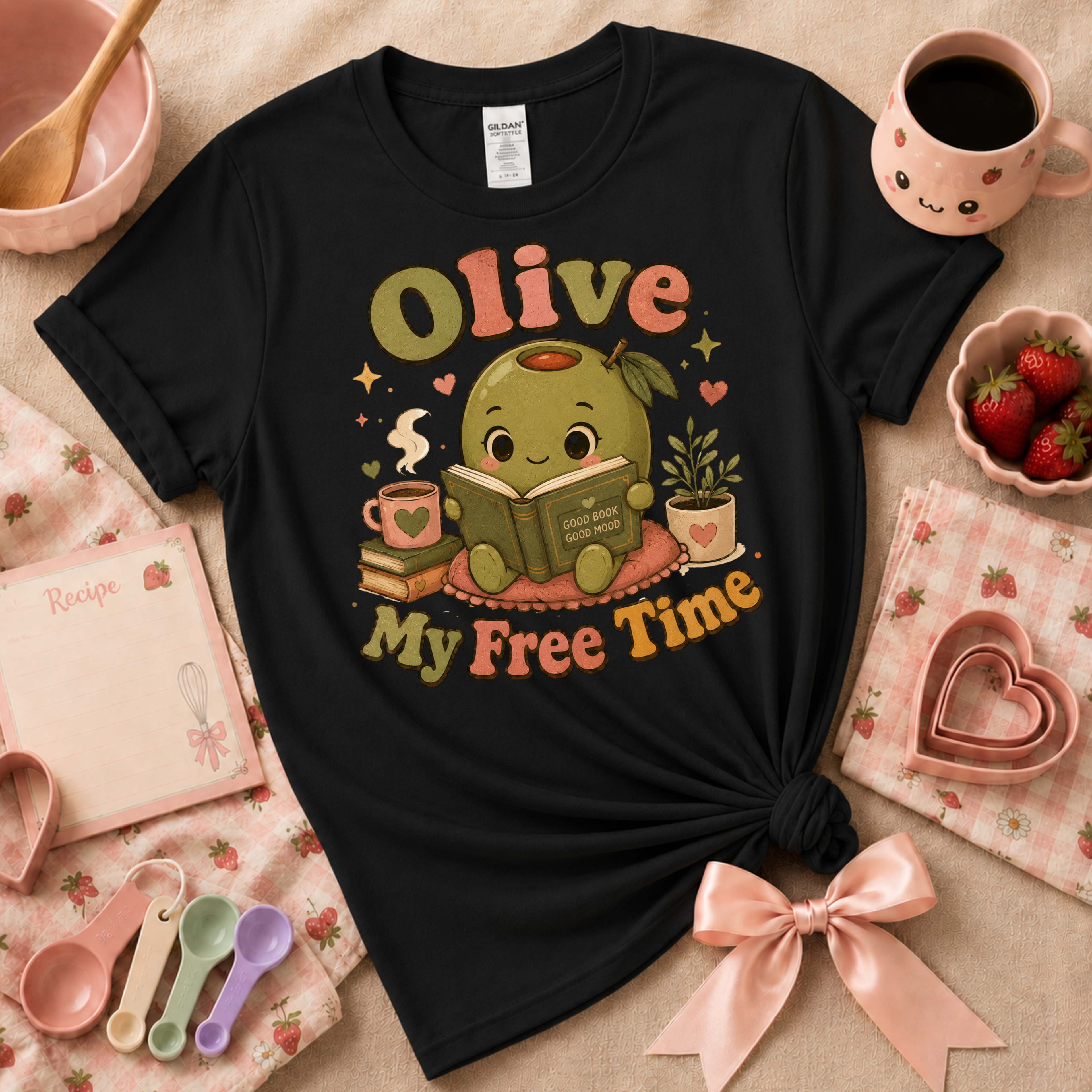 Olive My Free Time | Cute Food Graphic T-Shirt