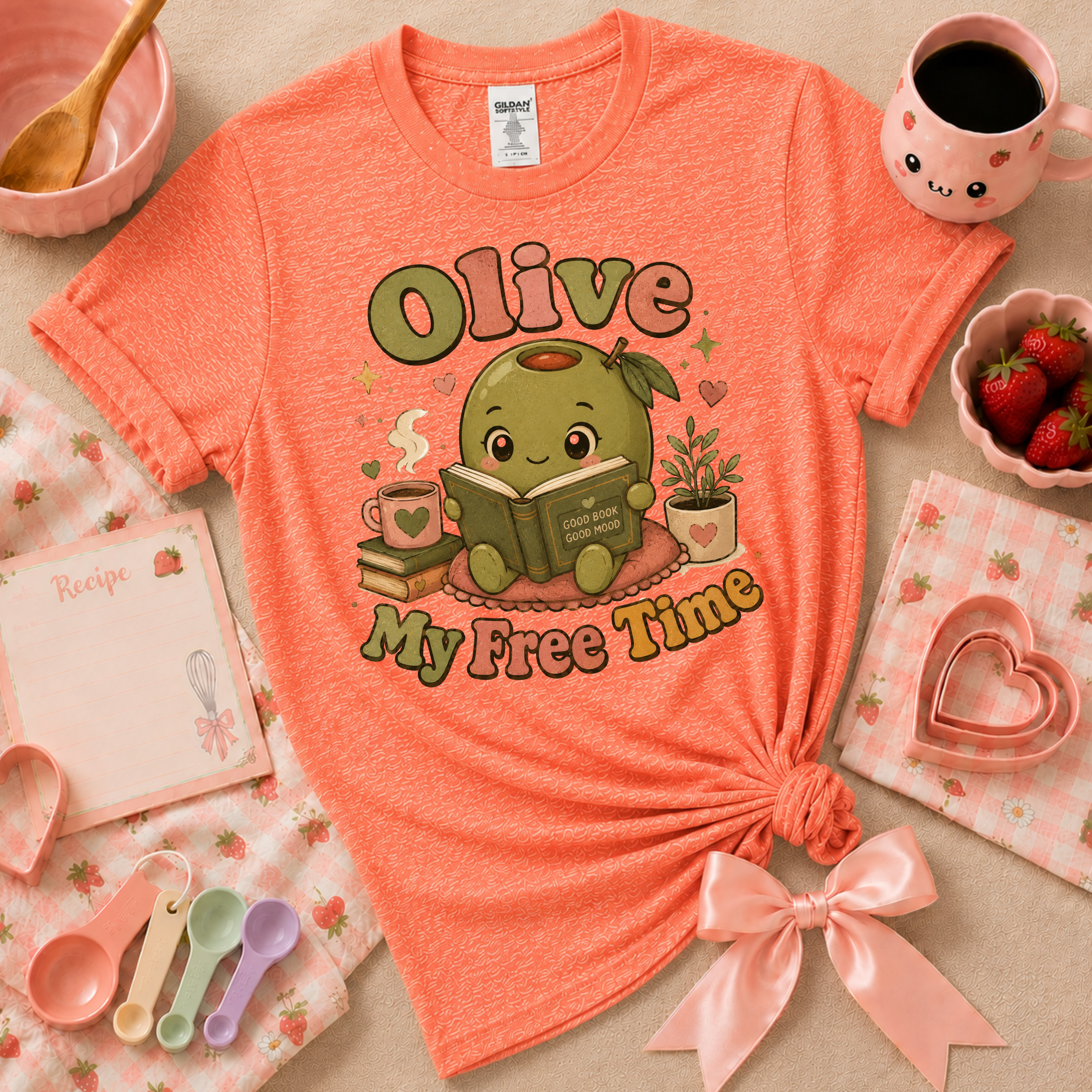 Olive My Free Time | Cute Food Graphic T-Shirt