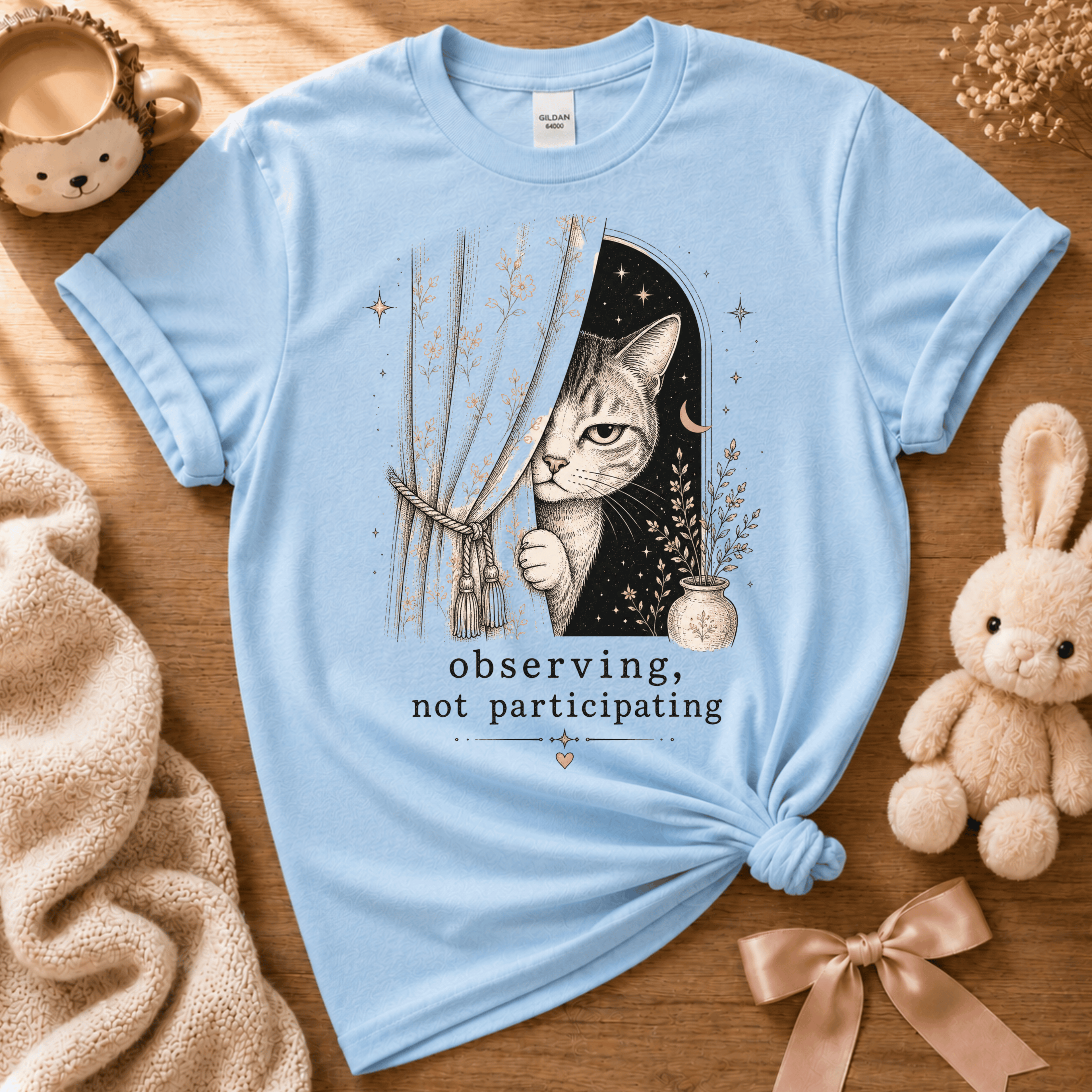 Cat Observing | Cute Animal Graphic T-Shirt