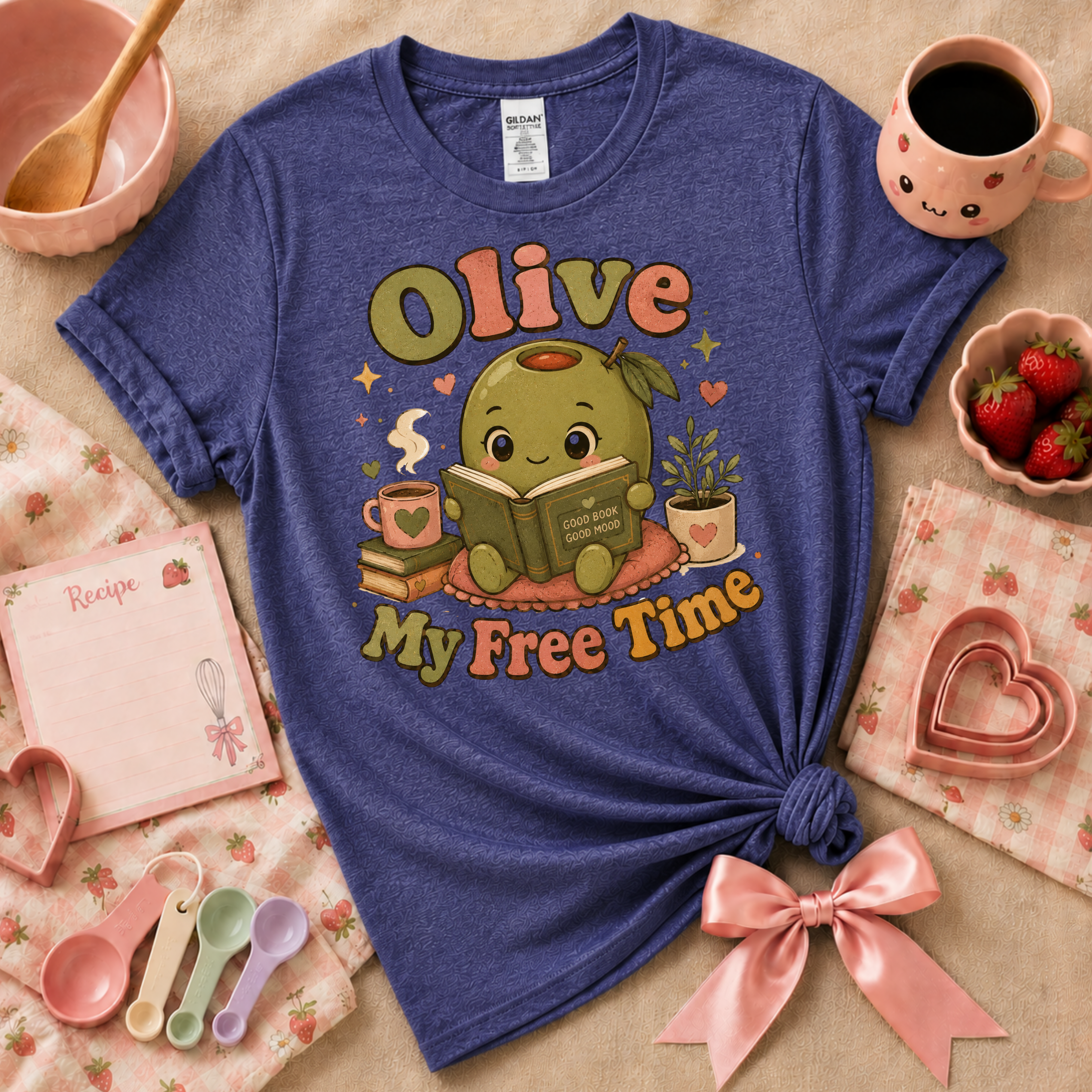 Olive My Free Time | Cute Food Graphic T-Shirt