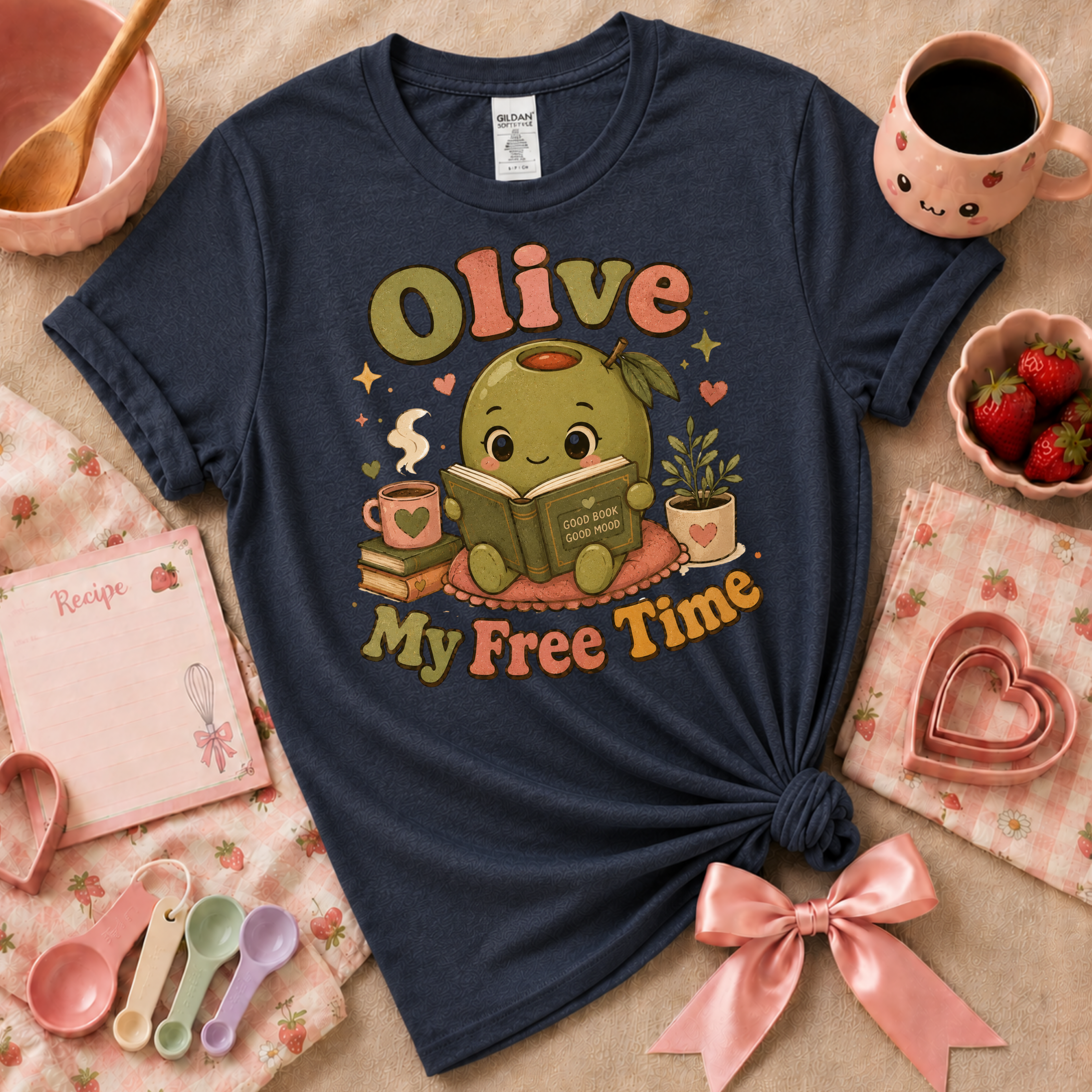 Olive My Free Time | Cute Food Graphic T-Shirt