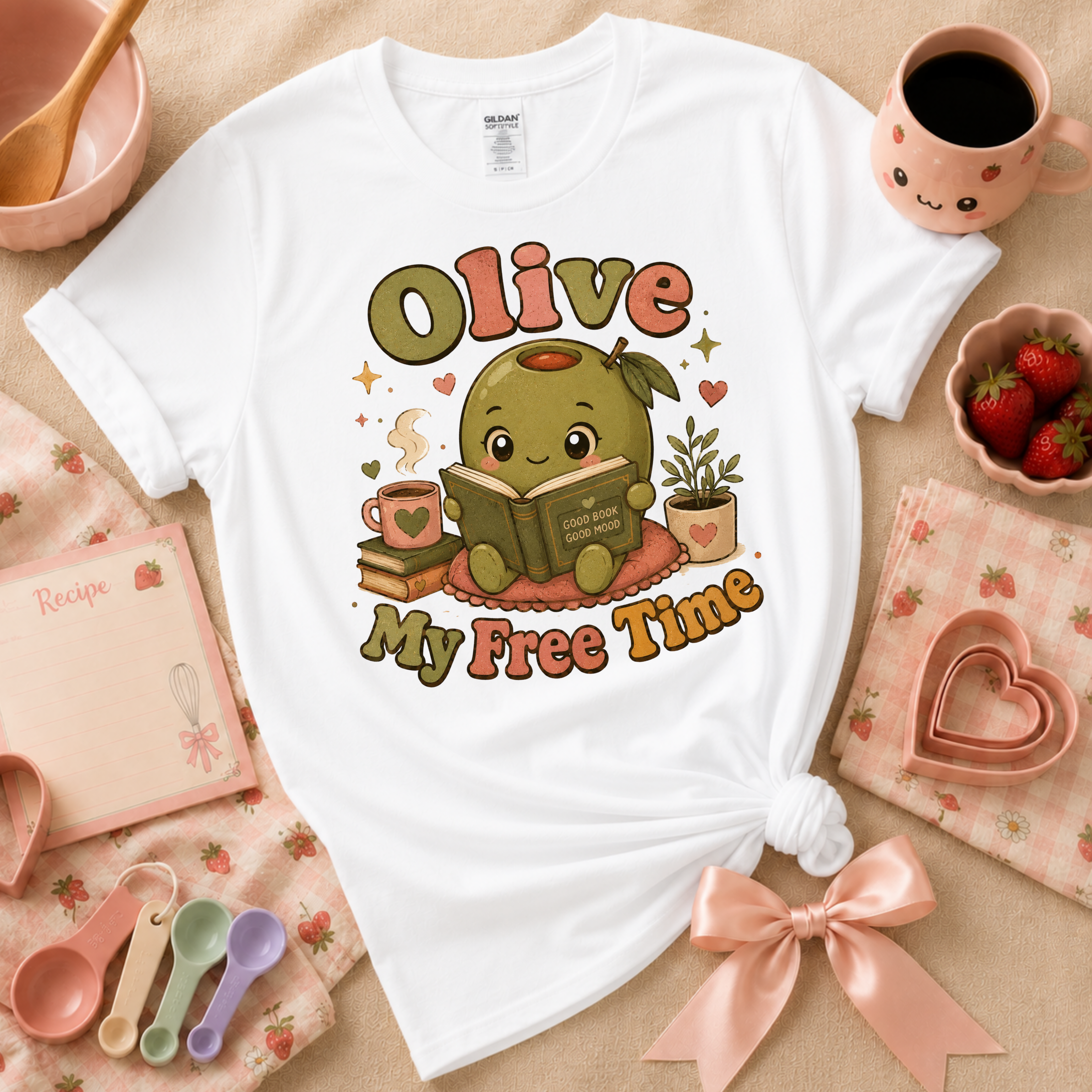 Olive My Free Time | Cute Food Graphic T-Shirt